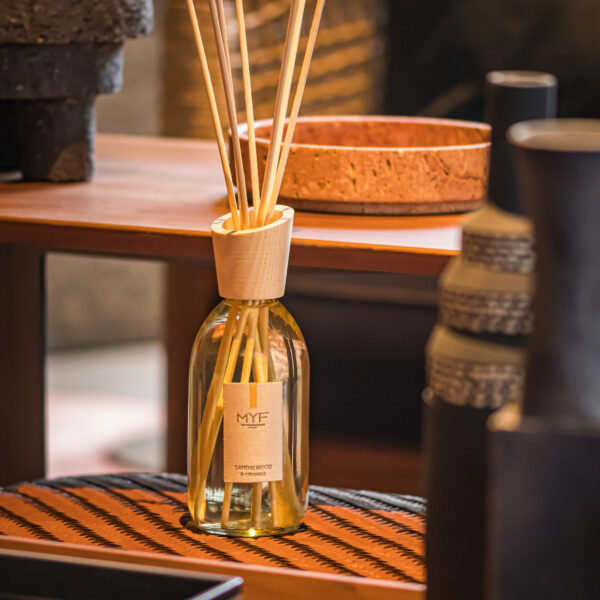 Dolce Vita Reed Diffuser 500 ml Sandalwood & Orange - Image 4