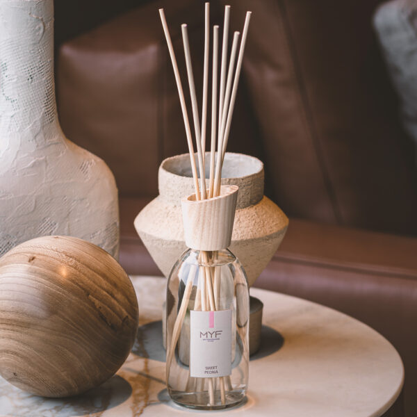 Dolce Vita Reed Diffuser 500 ml Sweet Peonia - Image 2